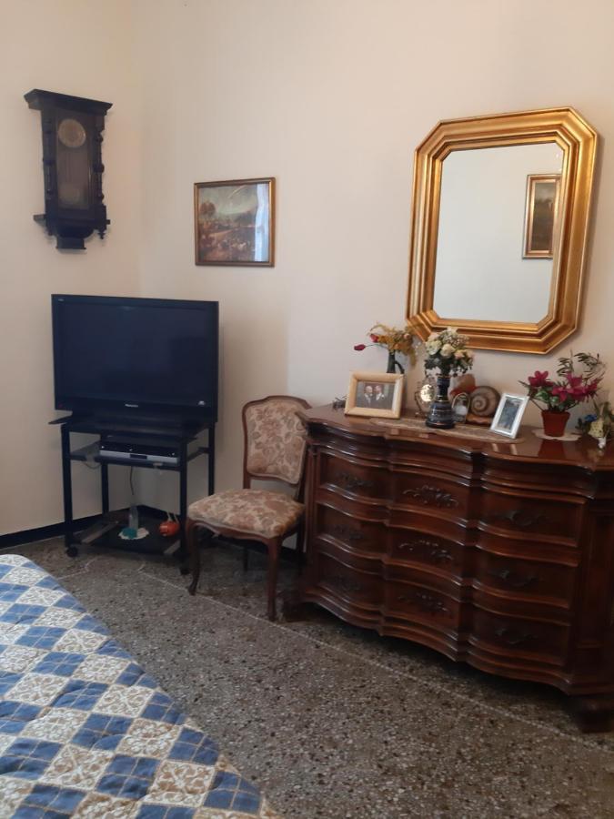 Bed and Breakfast Casa Del Sole Генуя Экстерьер фото
